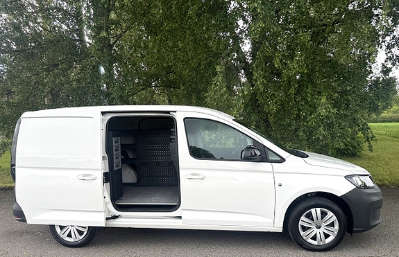 Volkswagen Caddy Maxi 3 of 5