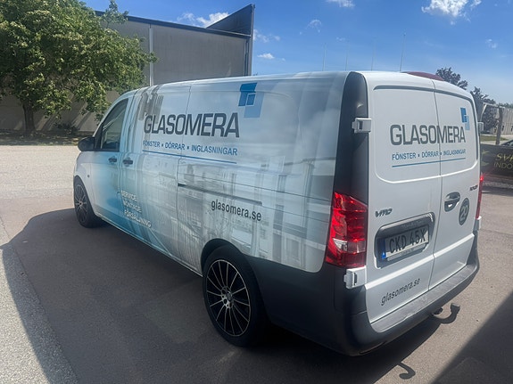 Mercedes-Benz Vito 110 2 of 3