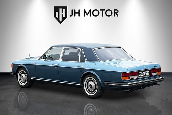 Rolls Royce Silver Spur 5 of 26