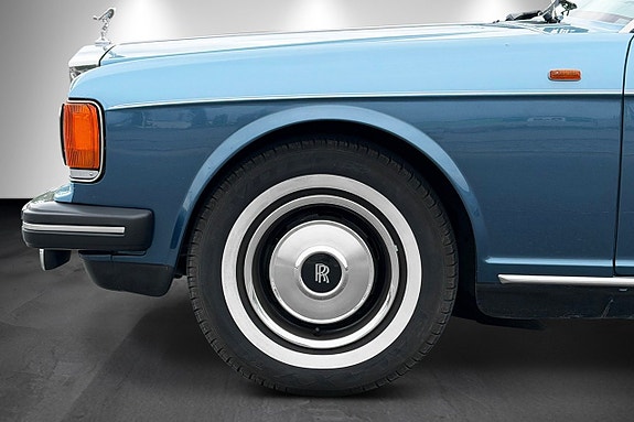Rolls Royce Silver Spur 13 of 26