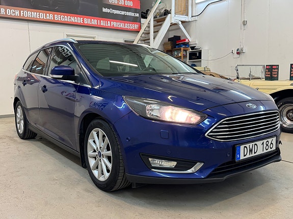 Ford Focus 2 of 5