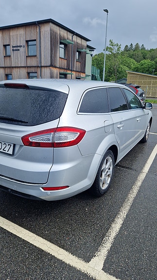 Ford Mondeo 4 of 15