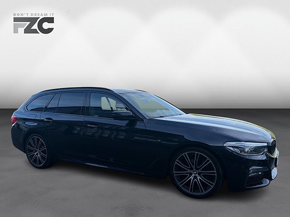 BMW 520d 2 of 5