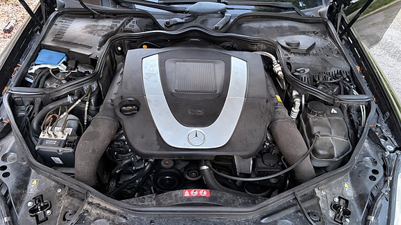 Mercedes-Benz CLS350 11 of 11