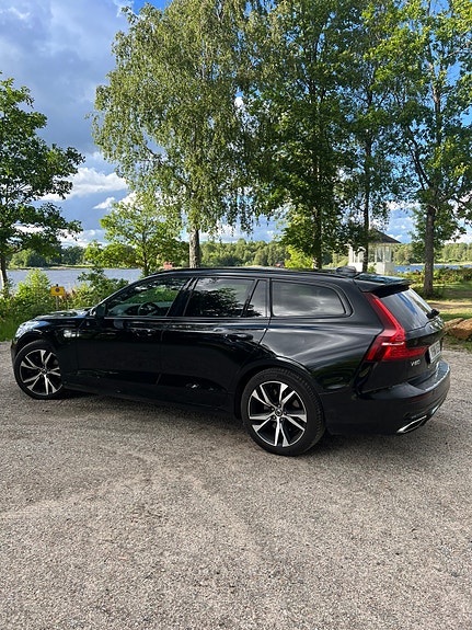Volvo V60 4 of 5