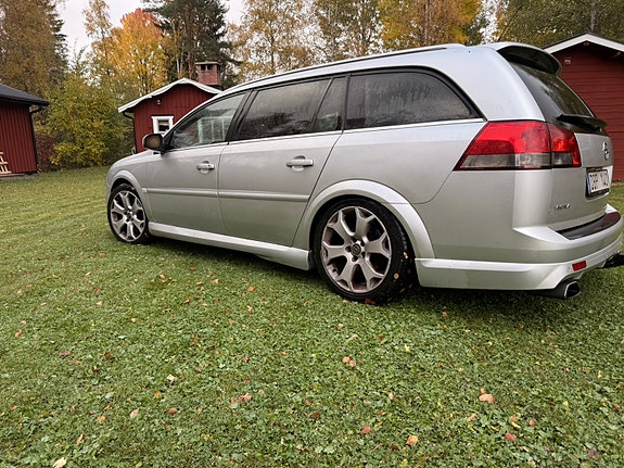 Opel Vectra 2 of 10