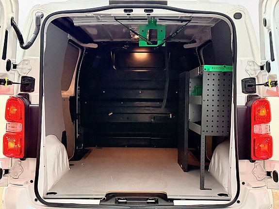 Citroen E-Jumpy 14 of 28