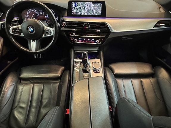 BMW 520d 12 of 30