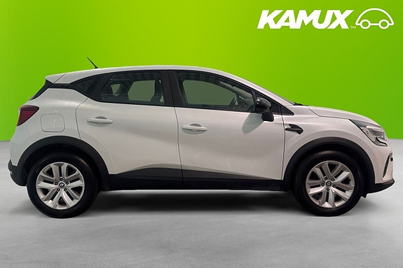 Renault Captur 2 of 13