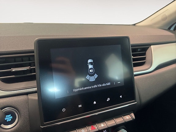 Renault Captur 13 of 13