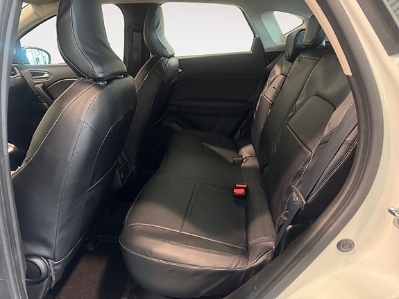 Renault Captur 10 of 13