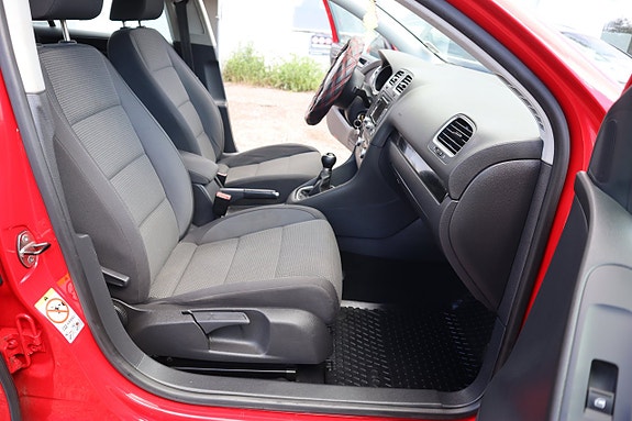 Volkswagen Golf I 17 of 26