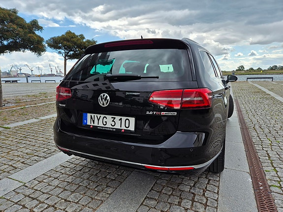 Volkswagen Passat 3 of 5