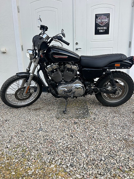 Harley-Davidson 1200 Custom 5 of 5