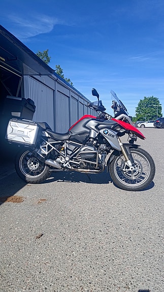 BMW R 1200 GS 2 of 14
