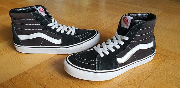 Product image 2 of 9