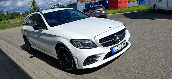Mercedes-Benz C200 5 of 5