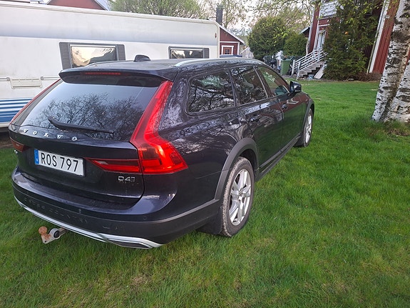 Volvo V90 Cross Country 4 of 4