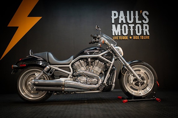 Harley-Davidson V-Rod (VRSCAW)