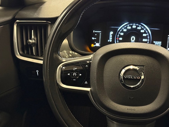 Volvo V90 17 of 29