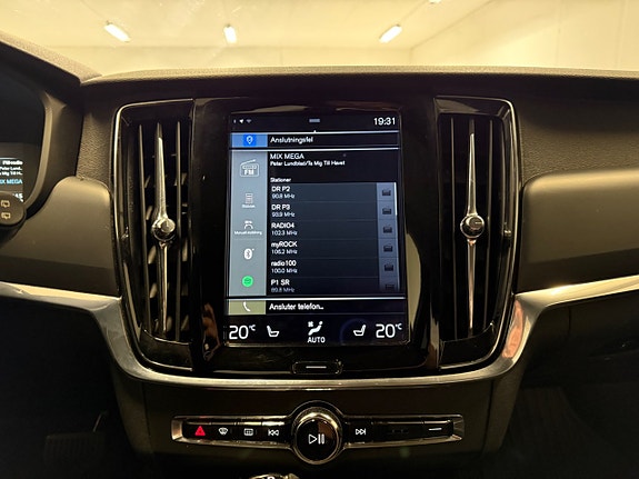 Volvo V90 22 of 29