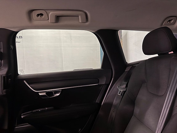 Volvo V90 28 of 29
