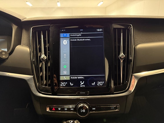 Volvo V90 21 of 29
