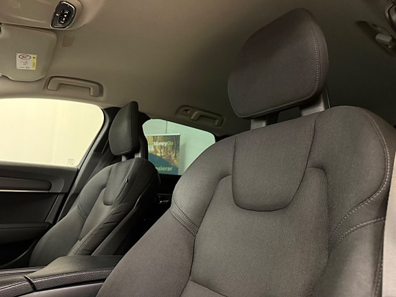 Volvo V90 10 of 29