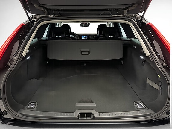 Volvo V90 5 of 29