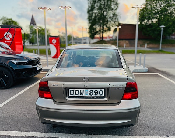 Opel Vectra 4 of 5