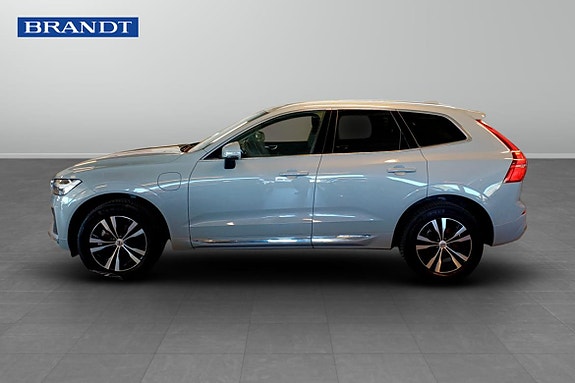 Volvo XC60 3 of 9