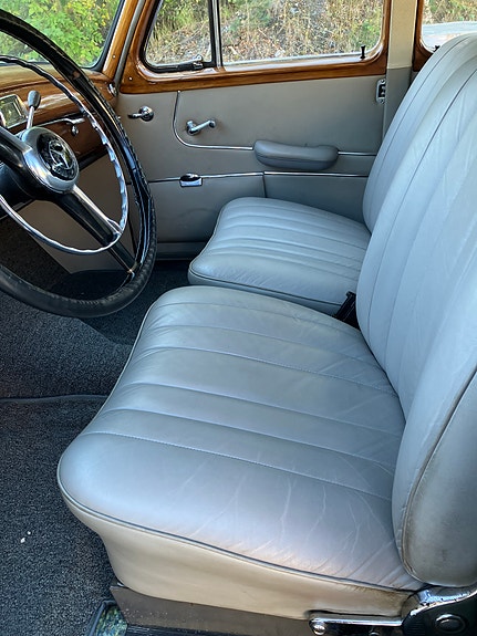 Mercedes-Benz 220 S 5 of 5