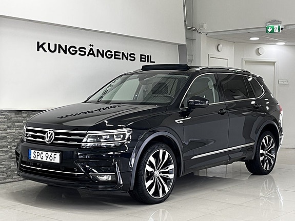 Volkswagen Tiguan Allspace 3 of 5
