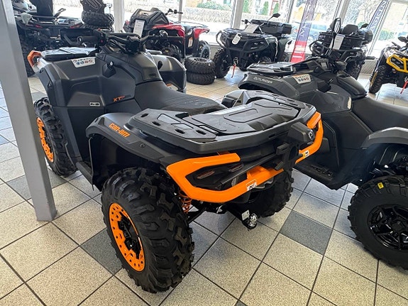 Can-Am Xt-p 1000 R 2 of 4