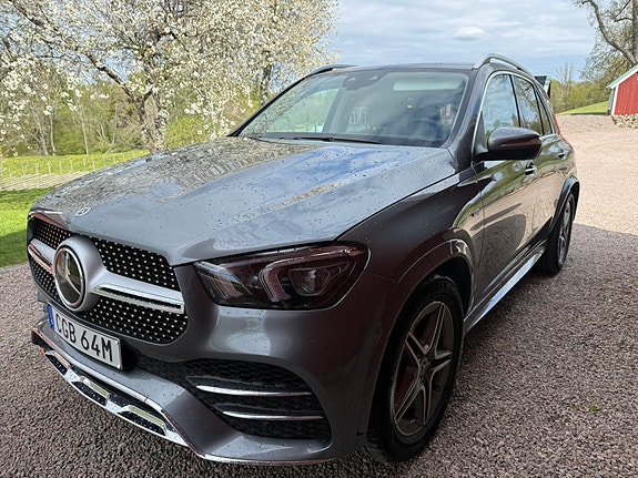 Mercedes-Benz GLE350 de 2 of 4