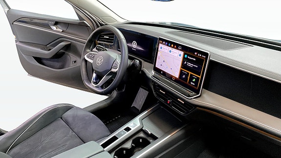Volkswagen Passat 21 of 29