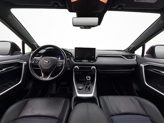 Toyota RAV4 15 of 30