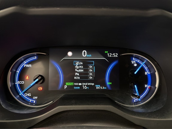 Toyota RAV4 21 of 30