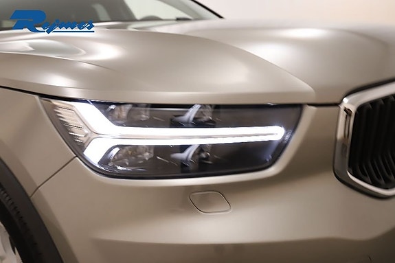 Volvo XC40 19 of 29