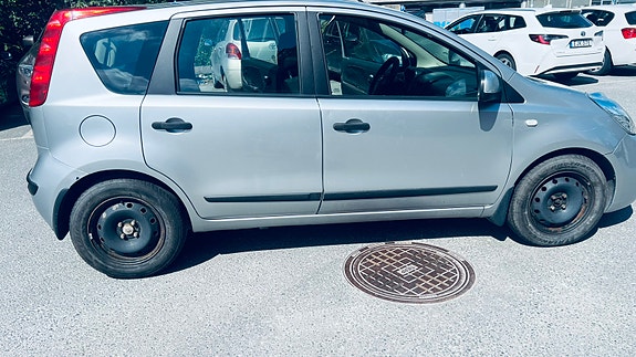 Nissan Note 3 of 5