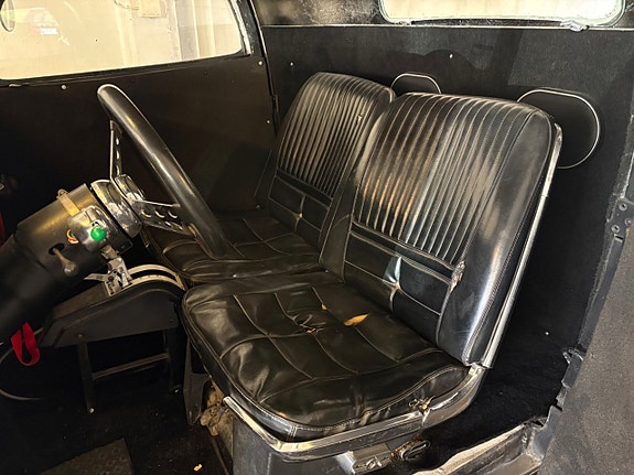 Ford Model Y 14 of 21
