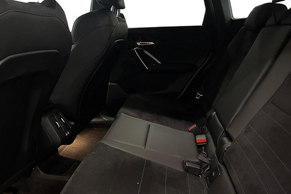BMW X1 11 of 18