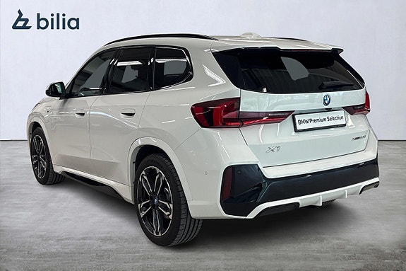 BMW X1 2 of 18