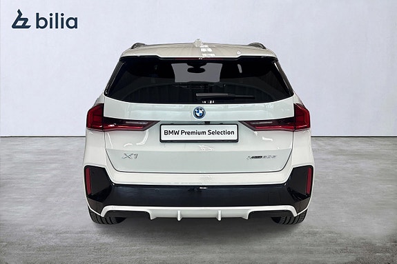 BMW X1 4 of 18