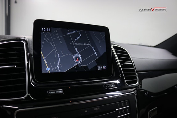 Mercedes-Benz GLE350 d 11 of 30