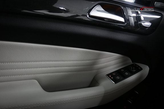 Mercedes-Benz GLE350 d 18 of 30