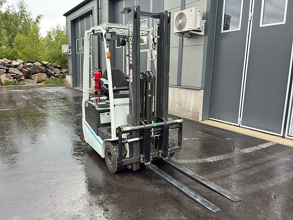 1,5 ton motviktstruck Uni Carriers TX3-15 5 of 6