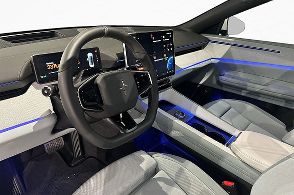 Polestar 4 11 of 20