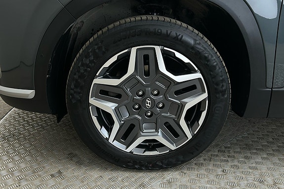 Hyundai Santa Fe 12 of 30