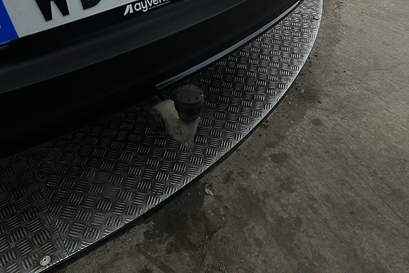 Volvo C40 17 of 29